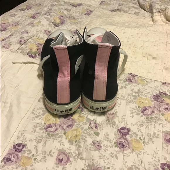 Converse Allstars High Tops Size 3 Pnk/Blk/Wht EUC - Picture 3 of 6